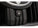 ランドクルーザープラド ＴＸ　Ｌパッケージ　マットブラックエディション　最終特別仕様車　寒冷地　ベージュレザー　メーカーナビ＆プラドスーパーライブサウンド　全周囲モニター　ブラインドスポットモニター　ムーンルーフ　ブラックルーフレール　シートヒーター＆ベンチレーション（5枚目）