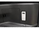 ロングスーパーＧＬ　ダークプライムＳ　Ｒ７／９登録　寒冷地　４ＷＤ　ディーゼルターボ　純正１５インチアルミホイール　ＰＶＭ　デジタルインナーミラー　専用ハーフレザーシート　両側電動スライドドア　ＬＥＤヘッドランプ＆フォグ（78枚目）