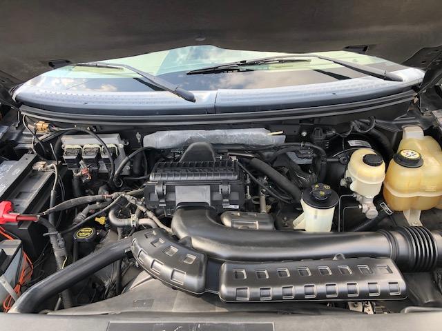 LARTAT 4WD クルーキャブ5.4TRITON ヒッチ 950登録済 ハードカバー ベッドライナー マフラーHID サンルーフ 革シート HDDナビ 純正20AW 自社顧客下取車 記録簿8枚(6枚目)