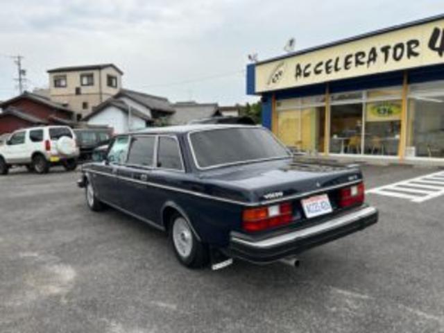 ２６４ ＴＥ　リムジン　生産台数（世界３３５台）　ディーラー車　左ハンドル　乗車定員７人　３列シート　取説（日本語）　純正１４ＡＷ　純正ステアリング＆オーディオ　ヘッドライトワイパー　記録簿　下取車（3枚目）
