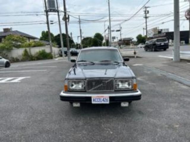 ２６４ ＴＥ　リムジン　生産台数（世界３３５台）　ディーラー車　左ハンドル　乗車定員７人　３列シート　取説（日本語）　純正１４ＡＷ　純正ステアリング＆オーディオ　ヘッドライトワイパー　記録簿　下取車（13枚目）