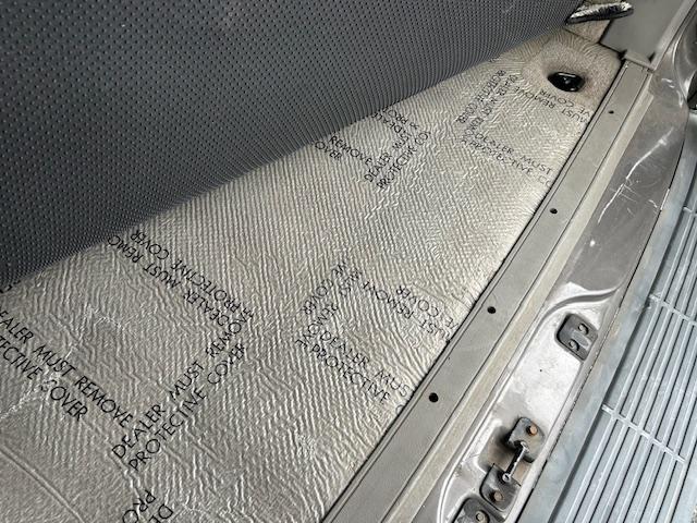 シボレーアストロ LT D車 AWD 1No(NOx/PM適合)メーカーOP(スポーツマフラー・フルフラットベッドキット・ウッドパネル・ラゲッジマット・フロアコンソール)革シート ヒッチ 自社顧客下取車(15枚目)