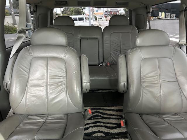 シボレーアストロ LT D車 AWD 1No(NOx/PM適合)メーカーOP(スポーツマフラー・フルフラットベッドキット・ウッドパネル・ラゲッジマット・フロアコンソール)革シート ヒッチ 自社顧客下取車(24枚目)