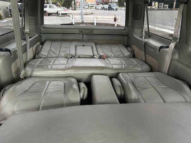 シボレーアストロ LT D車 AWD 1No(NOx/PM適合)メーカーOP(スポーツマフラー・フルフラットベッドキット・ウッドパネル・ラゲッジマット・フロアコンソール)革シート ヒッチ 自社顧客下取車(25枚目)