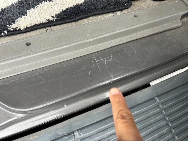 シボレーアストロ LT D車 AWD 1No(NOx/PM適合)メーカーOP(スポーツマフラー・フルフラットベッドキット・ウッドパネル・ラゲッジマット・フロアコンソール)革シート ヒッチ 自社顧客下取車(45枚目)