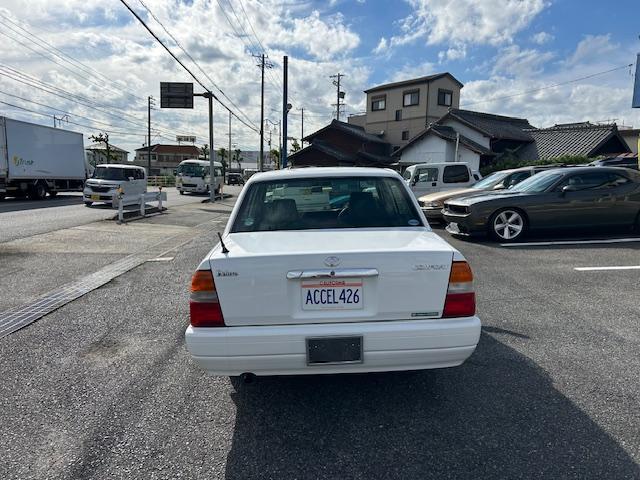 コンフォート ＤＸ　元教習車　ＬＰＧ仕様　５速マニュアル車　法人１オーナー　禁煙車　純正（スチールホイール・センターキャップ・ワイドサイドバイザー・コーナーポール・フォグランプ・デジタル時計・フロアマット）（15枚目）