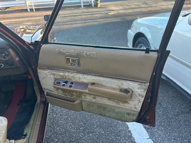 マークII 　グランデ　同色全塗装済（Ｒ７／１１）　Ｂｌｕｅｔｏｏｔｈ　ｉｐｏｄ　ＡＵＸ　バックカメラ　ＵＳＢ　ＥＴＣ　プッシュスタート　自社顧客下取車（22枚目）