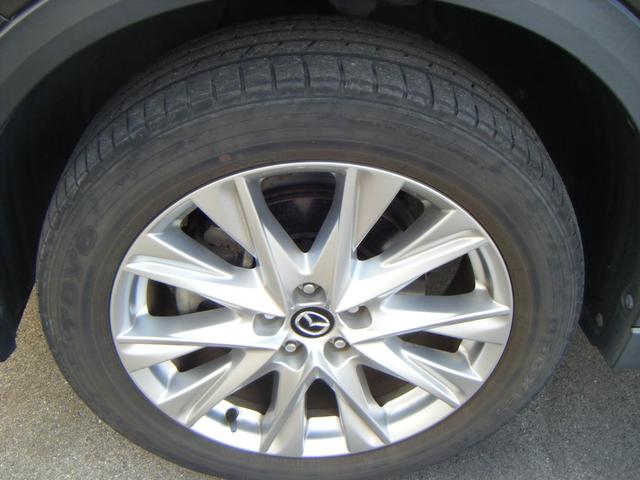 CX-8 XDプロアクティブ CD/DVDプレーヤー 地上デジタルTVチューナー(フルセグ)360°ビュー・モニター+フロントパーキングセンサー(センター/コーナー)ルーフレール+パワーリフトゲート+リアドアウインドーサンシェード(19枚目)