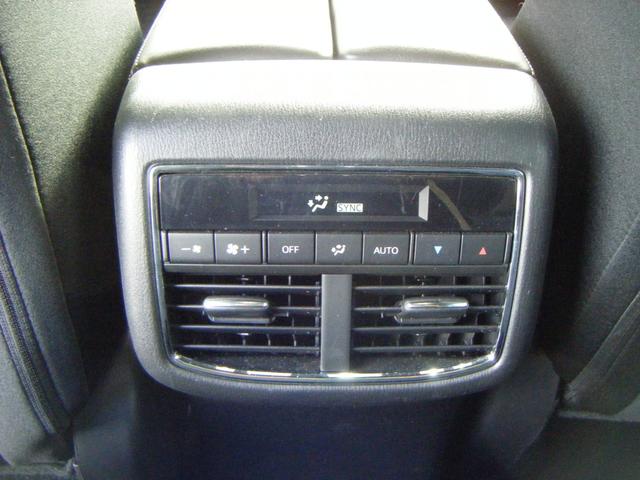 CX-8 XDプロアクティブ CD/DVDプレーヤー 地上デジタルTVチューナー(フルセグ)360°ビュー・モニター+フロントパーキングセンサー(センター/コーナー)ルーフレール+パワーリフトゲート+リアドアウインドーサンシェード(26枚目)