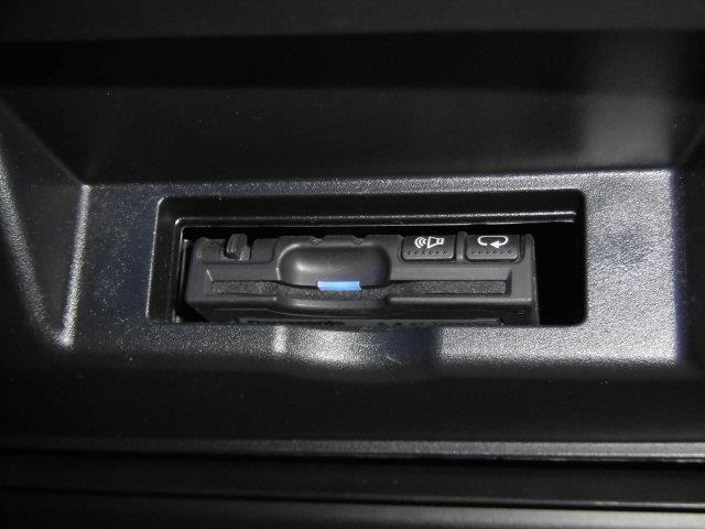 プレミアム フルセグ メモリーナビ DVD再生 ミュージックプレイヤー接続可 バックカメラ ETC LEDヘッドランプ アイドリングストップ(8枚目)
