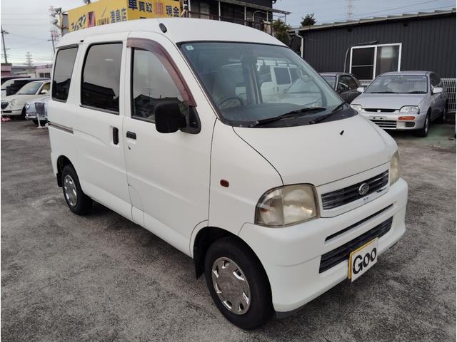 ハイゼットカーゴ クルーズ　ユーザー買取　５ＭＴ　両側スライドドア　エアコン　パワステ　パワーウィンドウ　集中ドアロック　キーレスキー　取扱説明書　メンテナンスノート（3枚目）