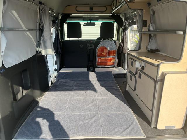 バモスホビオ Ｇ　４ＷＤ　軽キャン　４ＷＤ　車中泊　ホワイトハウス仕様　就寝人数２人　キッチン　給水／排水タンク　シャワー　テーブル　網戸（22枚目）