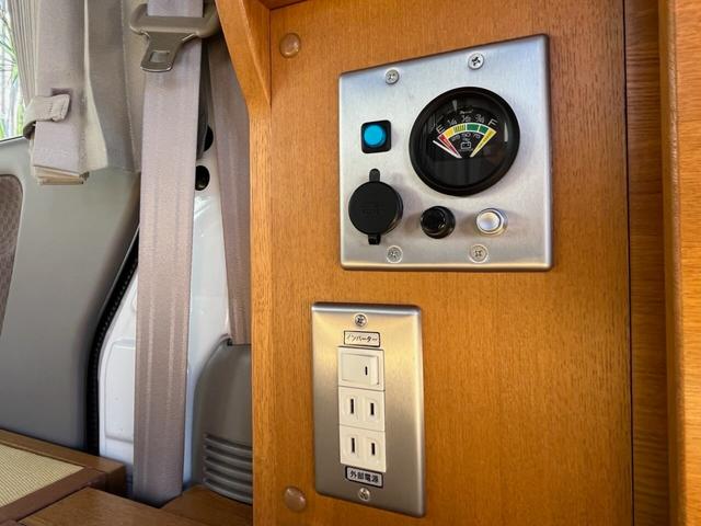 エブリイ ジョインターボ　ハイルーフ　軽キャン　車中泊　テーブル　可動式室内　フルフラット　ＴＶナビ　オーディオ　ＡＣコンセント２つ　サイドオーニング（17枚目）