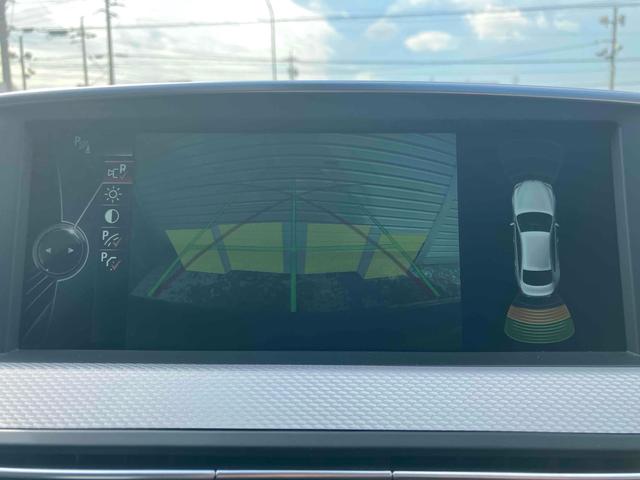 6シリーズ 640iグランクーペ バックカメラ クリアランスソナー オートクルーズコントロール レーンアシスト AT ターボ オートライト HID シートヒーター アルミホイール パワーシート 盗難防止システム ABS ESC CD(11枚目)