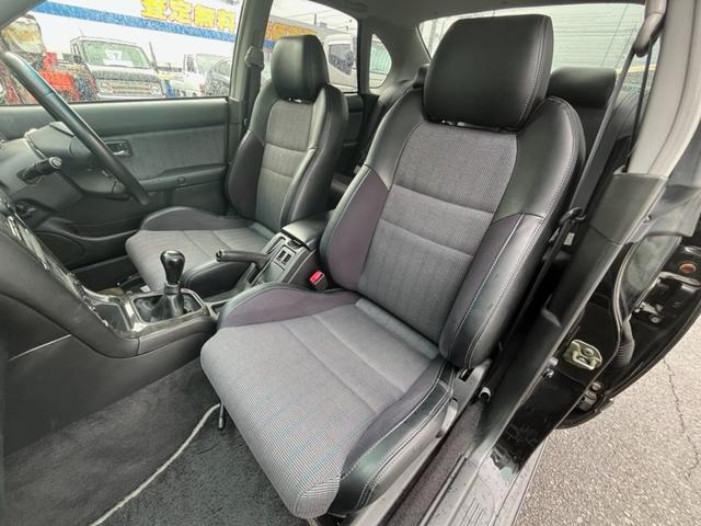 レガシィＢ４ 　２．０　ＲＳＫ　４ＷＤ　５速マニュアル　純正１７インチアルミホイール　ボクサーエンジン　社外カロッツェリアナビ　フルセグＴＶ　ＥＴＣ　４．８万ｋｍ時タイミングベルト交換　ＭＯＭＯステ（20枚目）