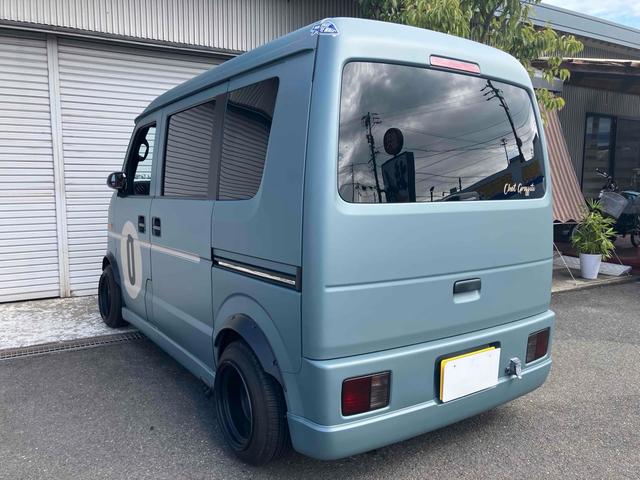 エブリイ ＰＣ　ＢＯＬＤ　ＷＯＲＬＤエアサス　両側スライドドア　ナビ　ＡＴ　盗難防止システム　衝突安全ボディ　エアコン　パワーステアリング　パワーウィンドウ（8枚目）