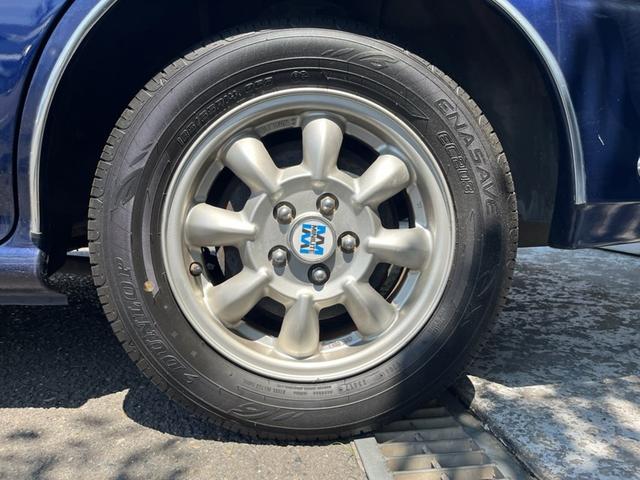 インプレッサスポーツワゴン 　１．５　カサブランカ　ワンオーナー　限定車　ＭＩＮＩＬＩＴＥ１４インチ５穴アルミホイール　（ダークブルー）（12枚目）