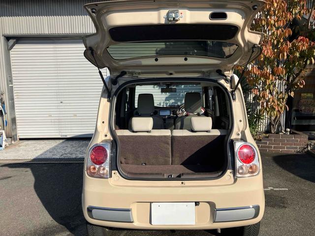 アルトラパンショコラ X ETC バックカメラ TV オートライト HID スマートキー アイドリングストップ 電動格納ミラー ベンチシート CVT 盗難防止システム ABS 衝突安全ボディ エアコン パワーステアリング(17枚目)