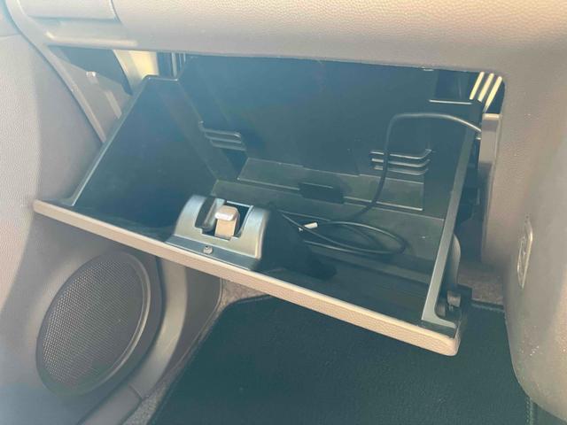 アルトラパンショコラ X ETC バックカメラ TV オートライト HID スマートキー アイドリングストップ 電動格納ミラー ベンチシート CVT 盗難防止システム ABS 衝突安全ボディ エアコン パワーステアリング(34枚目)