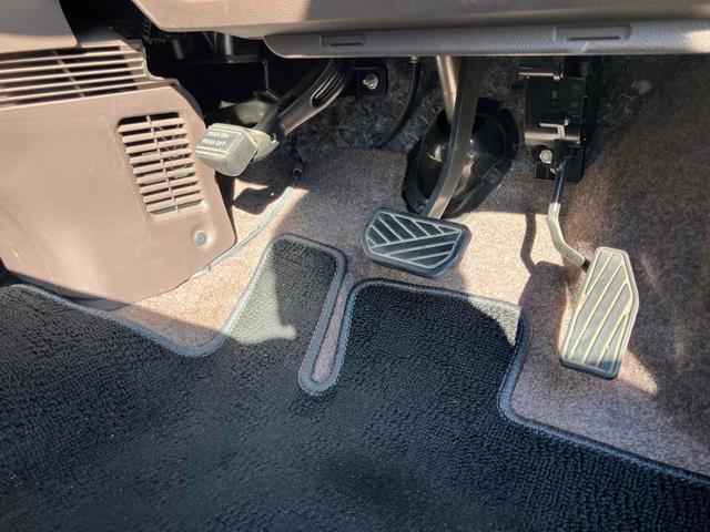 アルトラパンショコラ X ETC バックカメラ TV オートライト HID スマートキー アイドリングストップ 電動格納ミラー ベンチシート CVT 盗難防止システム ABS 衝突安全ボディ エアコン パワーステアリング(52枚目)