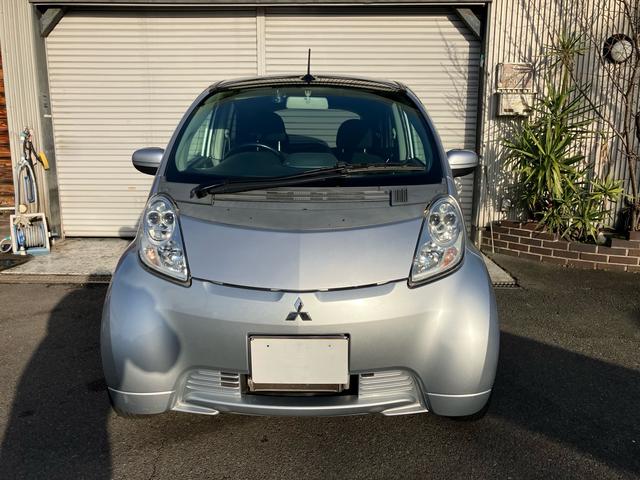 アイミーブ ベースグレード　エアコン　パワーステアリング　パワーウィンドウ　運転席エアバッグ　助手席エアバッグ　盗難防止システム　衝突安全ボディ　ＴＶ　ＥＴＣ（2枚目）