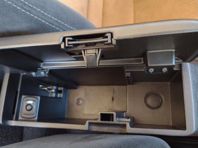 コペン アクティブトップ　ＭＴ車　純正レカロシート　社外マフラー　ロム　エアロ　調整式ダンパー　社外アルミホイール　（ＳＳＲ）１６５／４５　Ｒ１６インチアップ　キーレス　ＥＴＣ　ＣＤ　シートヒーター　ターボ　ＪＵ保証１年（48枚目）