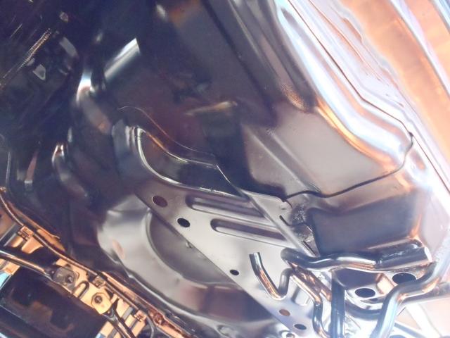 コペン アクティブトップ　ＭＴ車　純正レカロシート　社外マフラー　ロム　エアロ　調整式ダンパー　社外アルミホイール　（ＳＳＲ）１６５／４５　Ｒ１６インチアップ　キーレス　ＥＴＣ　ＣＤ　シートヒーター　ターボ　ＪＵ保証１年（60枚目）