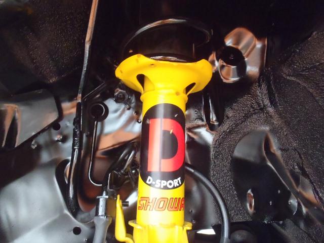 コペン アクティブトップ　ＭＴ車　純正レカロシート　社外マフラー　ロム　エアロ　調整式ダンパー　社外アルミホイール　（ＳＳＲ）１６５／４５　Ｒ１６インチアップ　キーレス　ＥＴＣ　ＣＤ　シートヒーター　ターボ　ＪＵ保証１年（79枚目）