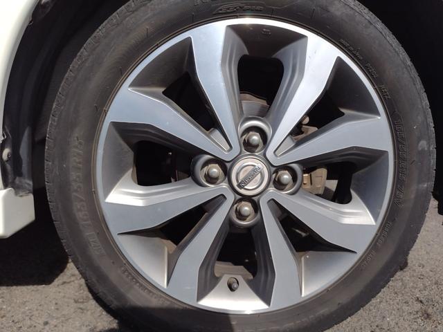 デイズルークス ハイウェイスター　Ｘ　Ｇパッケージ　全周囲カメラ　両側電動スライドドア　ナビ　ＴＶ　オートライト　ＨＩＤ　スマートキー　アイドリングストップ　電動格納ミラー　ベンチシート　ＣＶＴ　盗難防止システム　ＡＢＳ　ＥＳＣ　アルミホイール（17枚目）