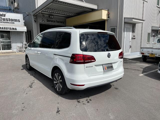 TDI ハイライン ナビ TV バックカメラ レザーシート アダプティブクルーズ レーンキープ ブランドスポット(5枚目)