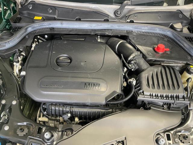 ＭＩＮＩ クーパー　６０イヤーズエディション　ナビ　バックカメラ　ＥＴＣ　茶レザーシート　シートヒーター（24枚目）