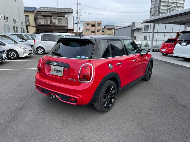 ＭＩＮＩ クーパーＳ　ＨＤＤナビ　バックカメラ　アダプティブクルーズ（8枚目）