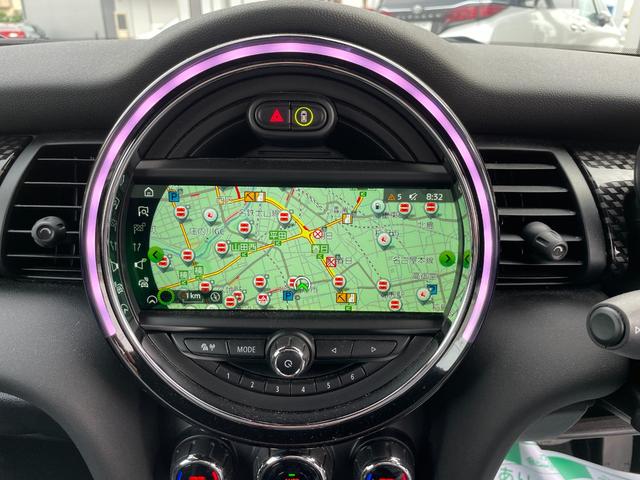 ＭＩＮＩ クーパーＳ　ＨＤＤナビ　バックカメラ　アダプティブクルーズ（13枚目）