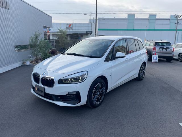 2シリーズ 218dグランツアラー スポーツ ハーフレザーシート シートヒーター HUD アダプティブクルーズ HDDナビ ETC(4枚目)