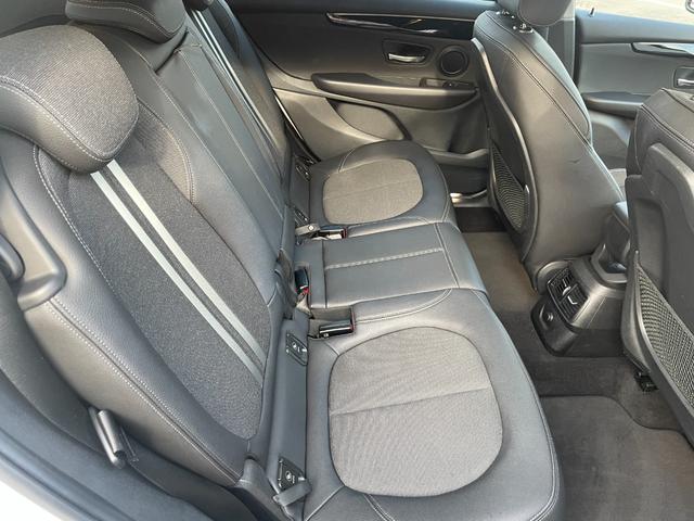 2シリーズ 218dグランツアラー スポーツ ハーフレザーシート シートヒーター HUD アダプティブクルーズ HDDナビ ETC(19枚目)