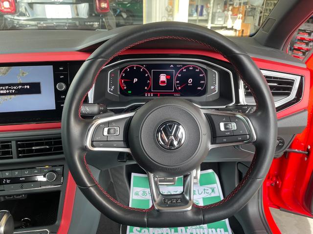ポロＧＴＩ ベースグレード　ナビ　ＴＶ　バックカメラ　ＥＴＣ　アダプティブクルーズ　ブラインドスポット（14枚目）