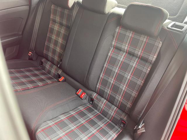 ポロＧＴＩ ベースグレード　ナビ　ＴＶ　バックカメラ　ＥＴＣ　アダプティブクルーズ　ブラインドスポット（19枚目）