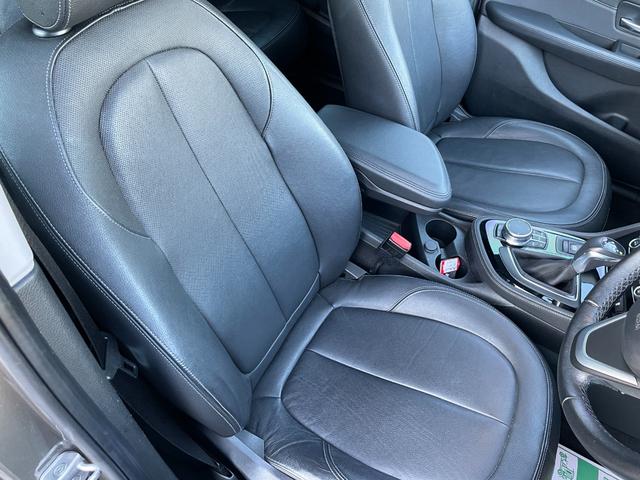 ２シリーズ ２１８ｄグランツアラー　ラグジュアリー　ＨＤＤナビ　社外ＴＶ　バックカメラ　革シート　ＨＵＤ　アダプティブクルーズ（11枚目）