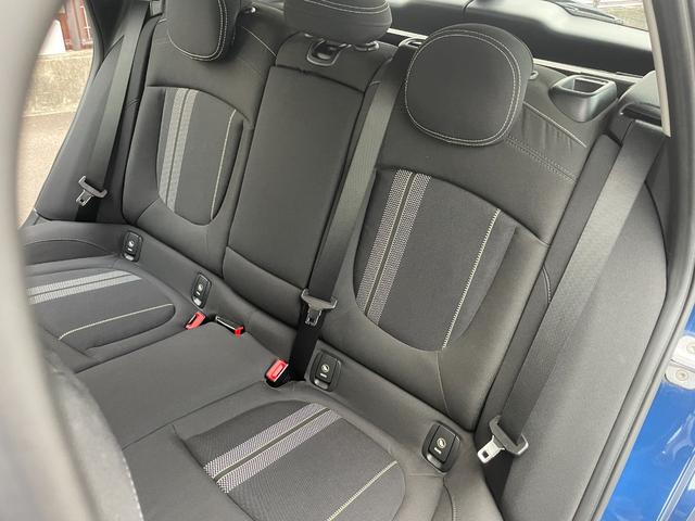 ＭＩＮＩ クーパーＳ　クラブマン　ＨＤＤナビ　バックカメラ　アダプティブクルーズ（19枚目）