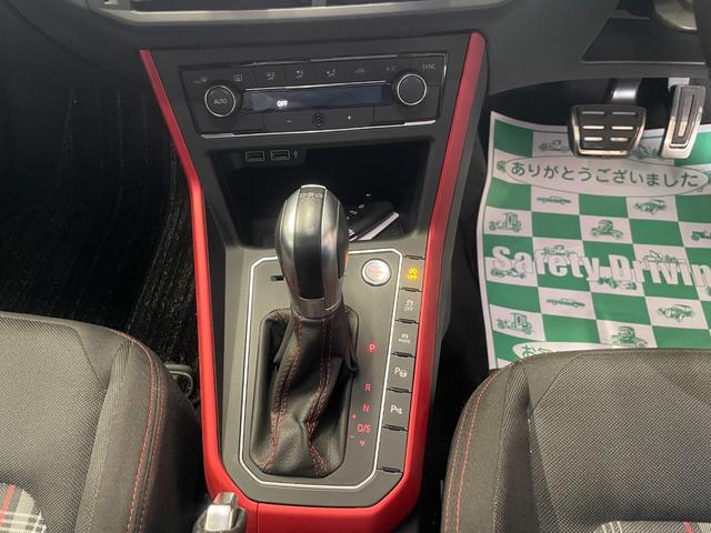 ポロＧＴＩ ベースグレード　ナビ　ＴＶ　バックカメラ　アダプティブクルーズ　ブラインドスポット（15枚目）