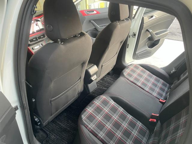 ポロＧＴＩ ベースグレード　ナビ　ＴＶ　バックカメラ　アダプティブクルーズ　ブラインドスポット（19枚目）