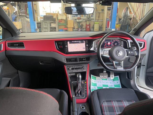 ポロＧＴＩ ベースグレード　ナビ　ＴＶ　バックカメラ　アダプティブクルーズ　ブラインドスポット（21枚目）