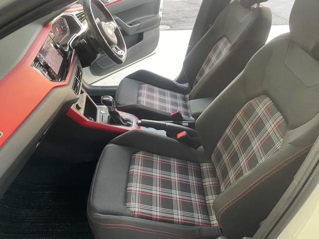 ポロＧＴＩ ベースグレード　ナビ　ＴＶ　バックカメラ　アダプティブクルーズ　ブラインドスポット（22枚目）