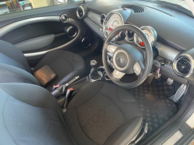 ＭＩＮＩ クーパーＳ　社外ナビ　ＴＶ　バックカメラ　社外足回り　マフラー（9枚目）