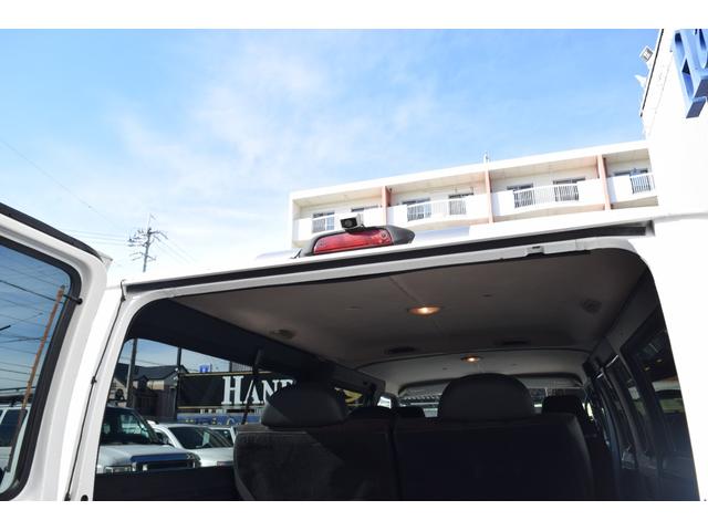 ダッジ・ラム ミディアム 3列シート フルフラットシート リアサイド観音ドア ナビ ETC カスタムグリル クルーズコントロール キーレス 16インチクロームホイール BFグッドリッチホワイトレタータイヤ(39枚目)