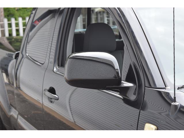 タコマ アクセスキャブ ローダウン ハードトノカバーアブソーバー付 新品BFグッドリッチホワイトレタータイヤ デイトナホイール 新品ヘッドライトレンズ ナビフルセグTV・Bluetooth対応 バックカメラ ETC キーレス(8枚目)