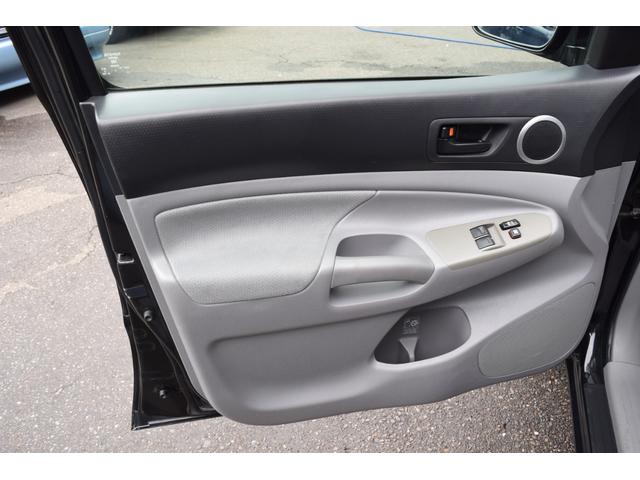 タコマ アクセスキャブ ローダウン ハードトノカバーアブソーバー付 新品BFグッドリッチホワイトレタータイヤ デイトナホイール 新品ヘッドライトレンズ ナビフルセグTV・Bluetooth対応 バックカメラ ETC キーレス(21枚目)