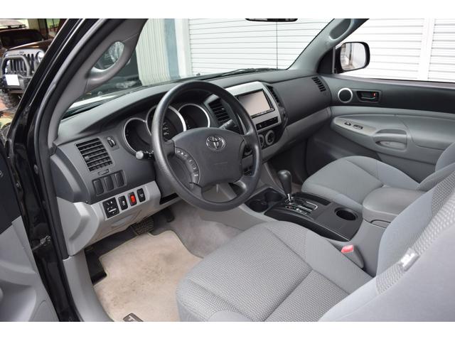 タコマ アクセスキャブ ローダウン ハードトノカバーアブソーバー付 新品BFグッドリッチホワイトレタータイヤ デイトナホイール 新品ヘッドライトレンズ ナビフルセグTV・Bluetooth対応 バックカメラ ETC キーレス(22枚目)