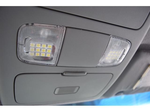 タコマ アクセスキャブ ローダウン ハードトノカバーアブソーバー付 新品BFグッドリッチホワイトレタータイヤ デイトナホイール 新品ヘッドライトレンズ ナビフルセグTV・Bluetooth対応 バックカメラ ETC キーレス(31枚目)