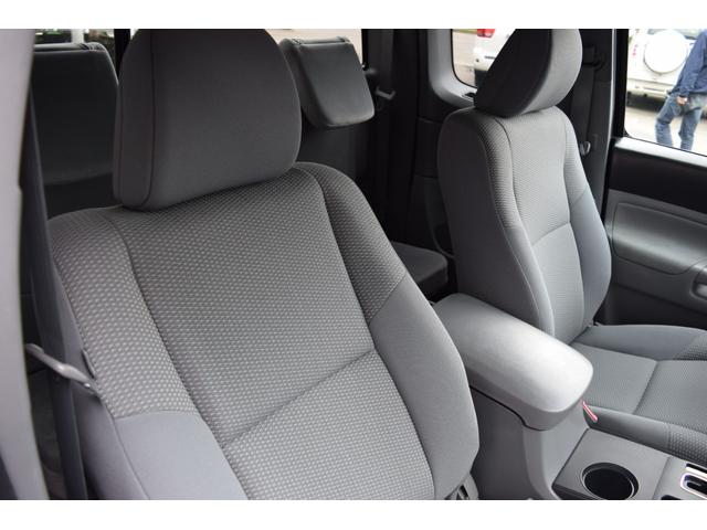 タコマ アクセスキャブ ローダウン ハードトノカバーアブソーバー付 新品BFグッドリッチホワイトレタータイヤ デイトナホイール 新品ヘッドライトレンズ ナビフルセグTV・Bluetooth対応 バックカメラ ETC キーレス(34枚目)